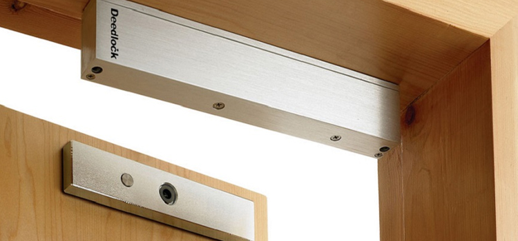 Magnetic lock installation Hercules